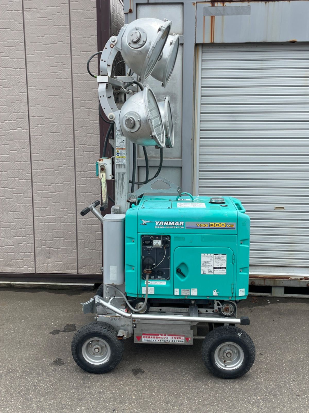 LIGHT BOY YDG300VS エンジン投光器 ディーゼル 投光機 ヤンマー LIGHT BOY YDG300VS エンジン投光器 ディーゼル 投光機 ヤンマー