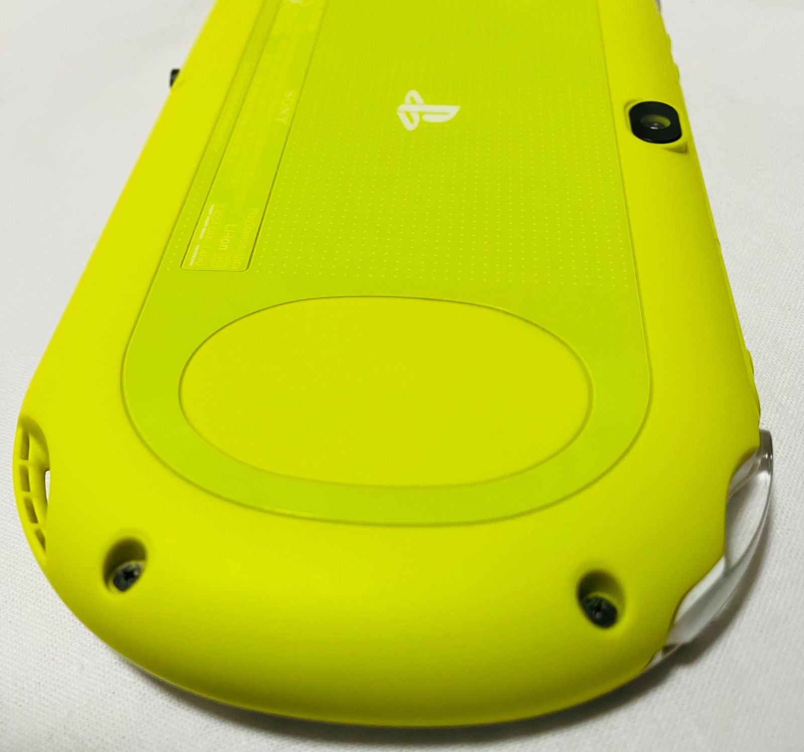 Psvita　PCH - 2000　ZA13　ライムグリーン Amazon | PlayStation Vita Wi-Fiモデル ライムグリーン