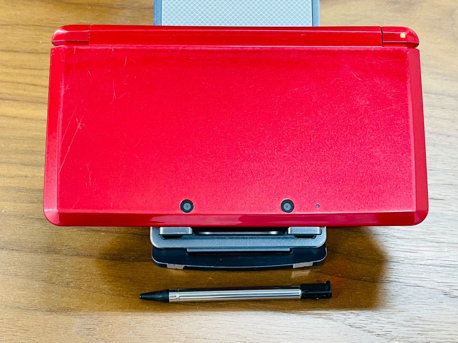 3DS メタリックレッド 動作確認済み 初期化済み Nintendo 3Ds メタリックレッド 本体 動作確認/初期化済み 箱
