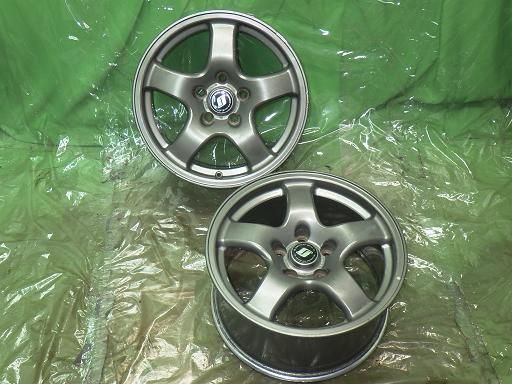 BNR32 GT-R 純正 16インチ アルミホイール 2本
