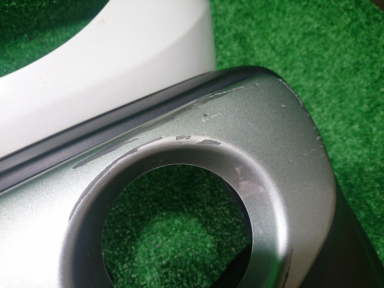 フロントバンパー