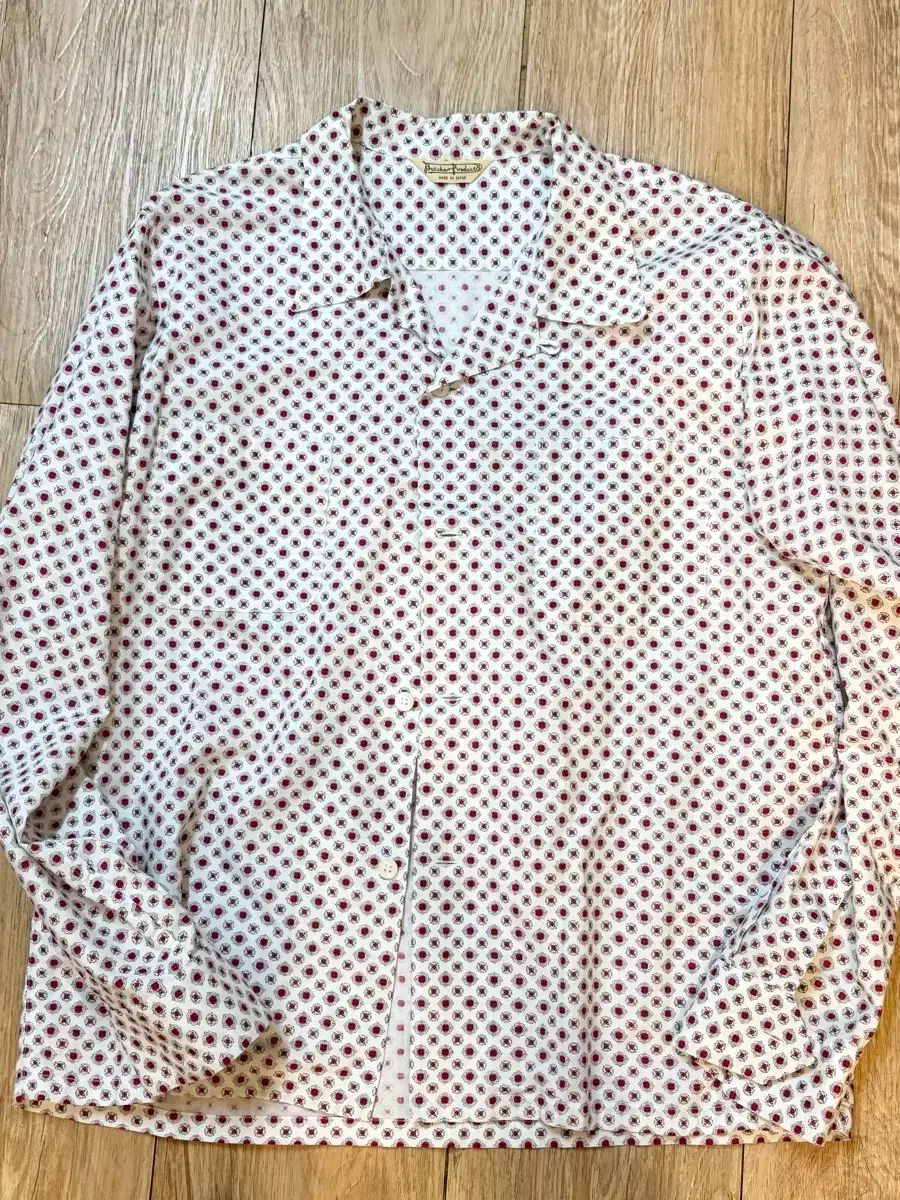 アットラスト　Crest Shirt S/S 16 1/2 At Last&Co(アットラスト) Crest Shirt L ／ S ー White - メルカリ