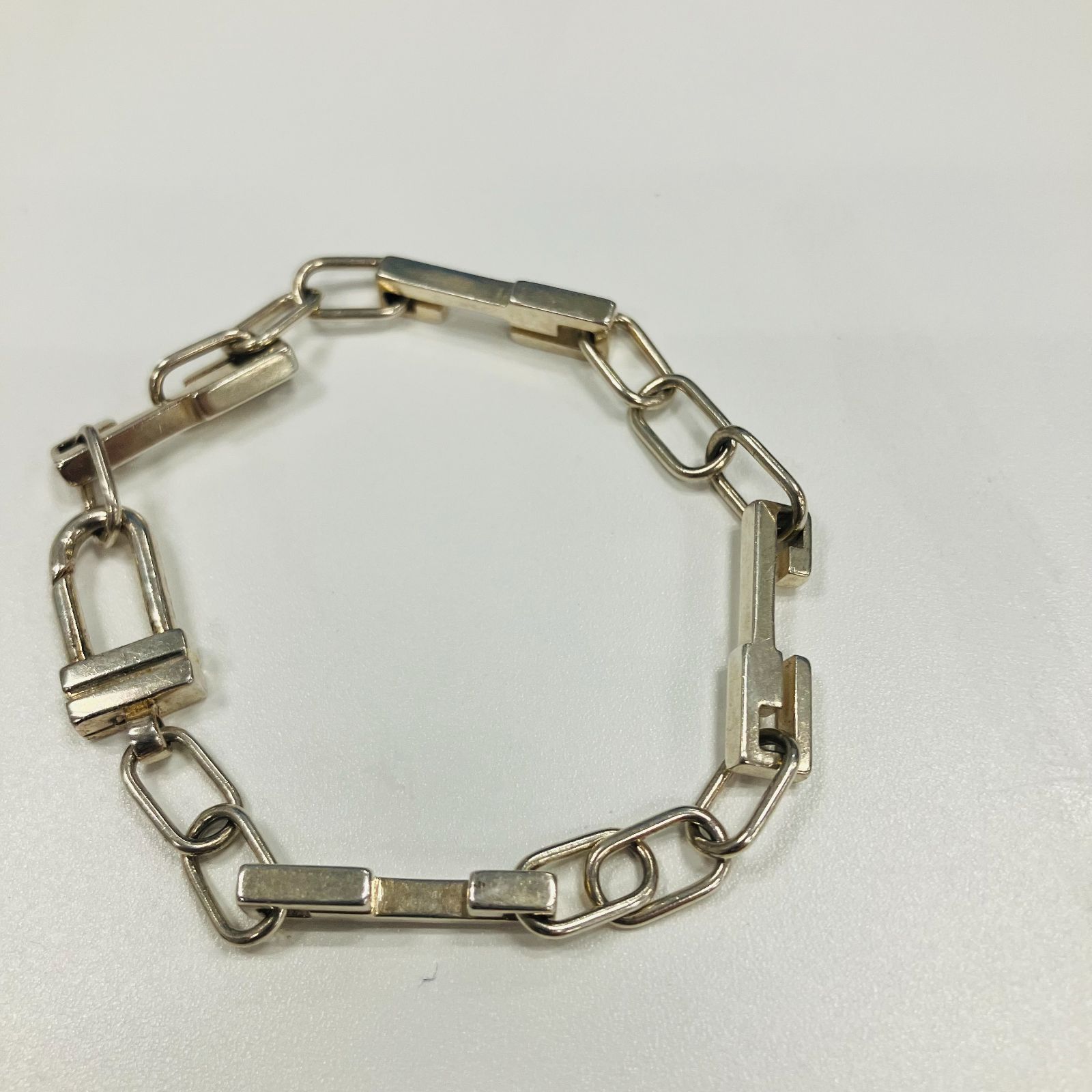 GUCCI グッチ G CLIP ブレスレット ：x0900 - メルカリ