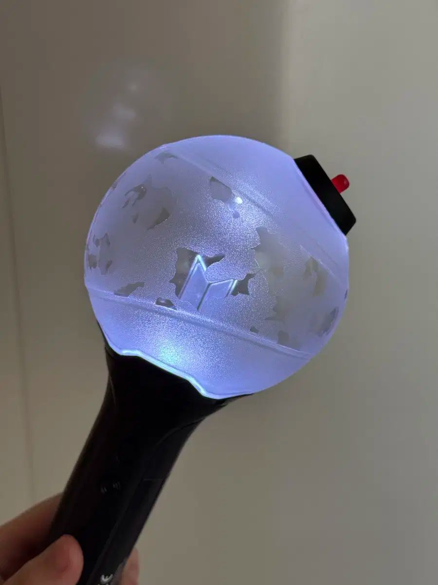 BTS 防弾少年団 バンタン ペンライト アミボム セット まとめ売り Amazon.co.jp: BTS 防弾少年団アミボム ペン ライトスティッ