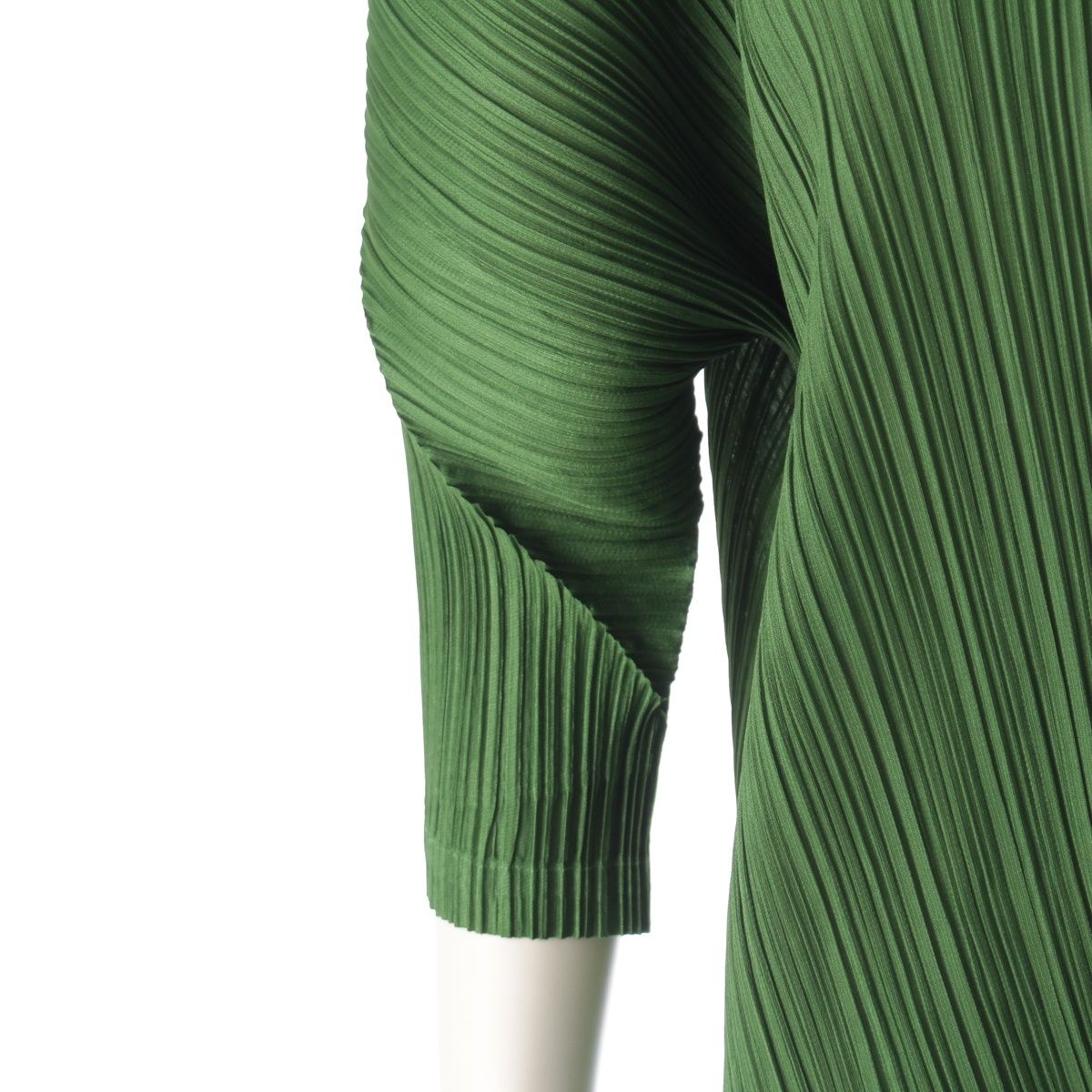 プリーツプリーズ　半袖　チュニック　グリーン SEA GLASS PLEATS – isseymiyake.com