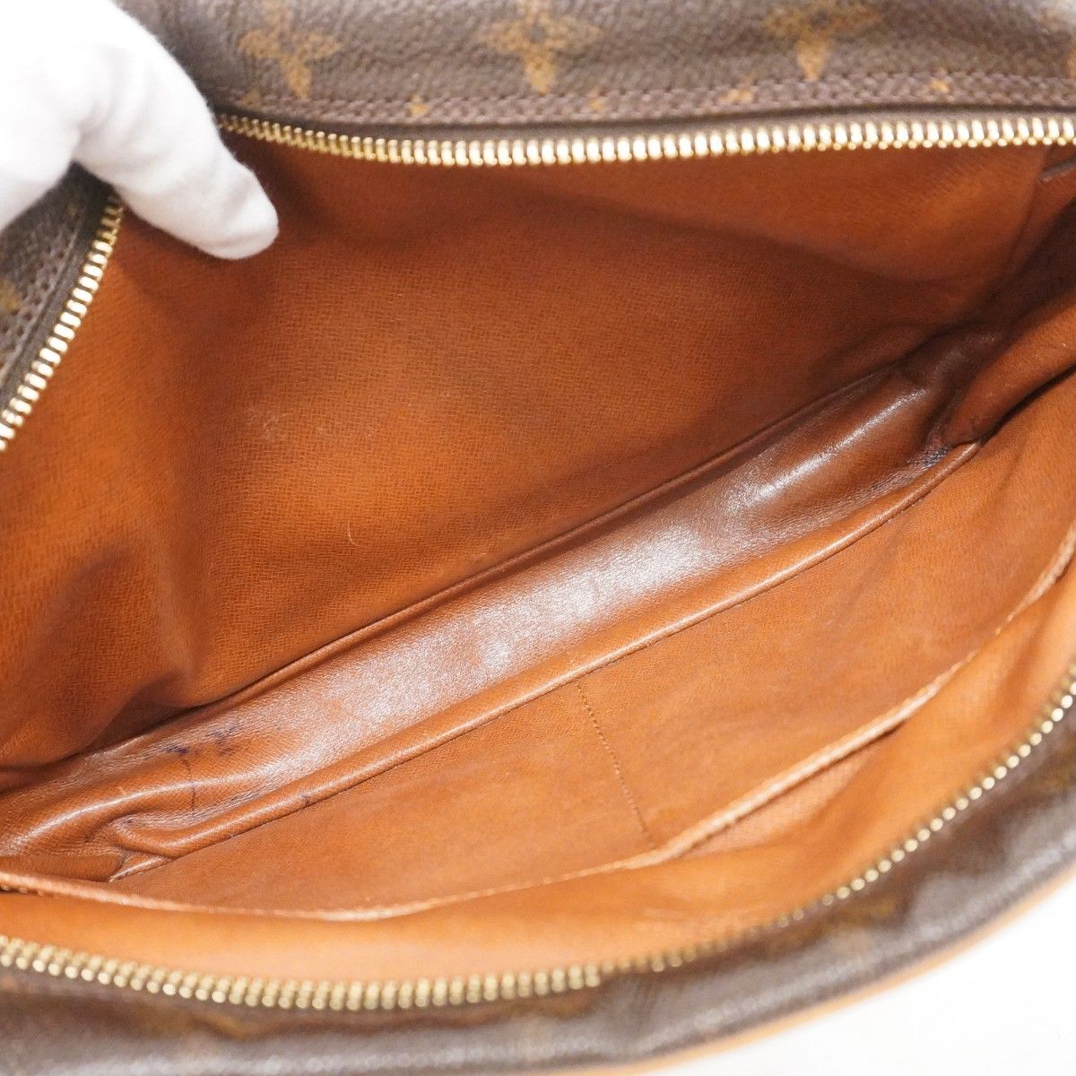 5hb0458-h】ルイヴィトン クラッチバッグ モノグラム コンピエーニュ28  