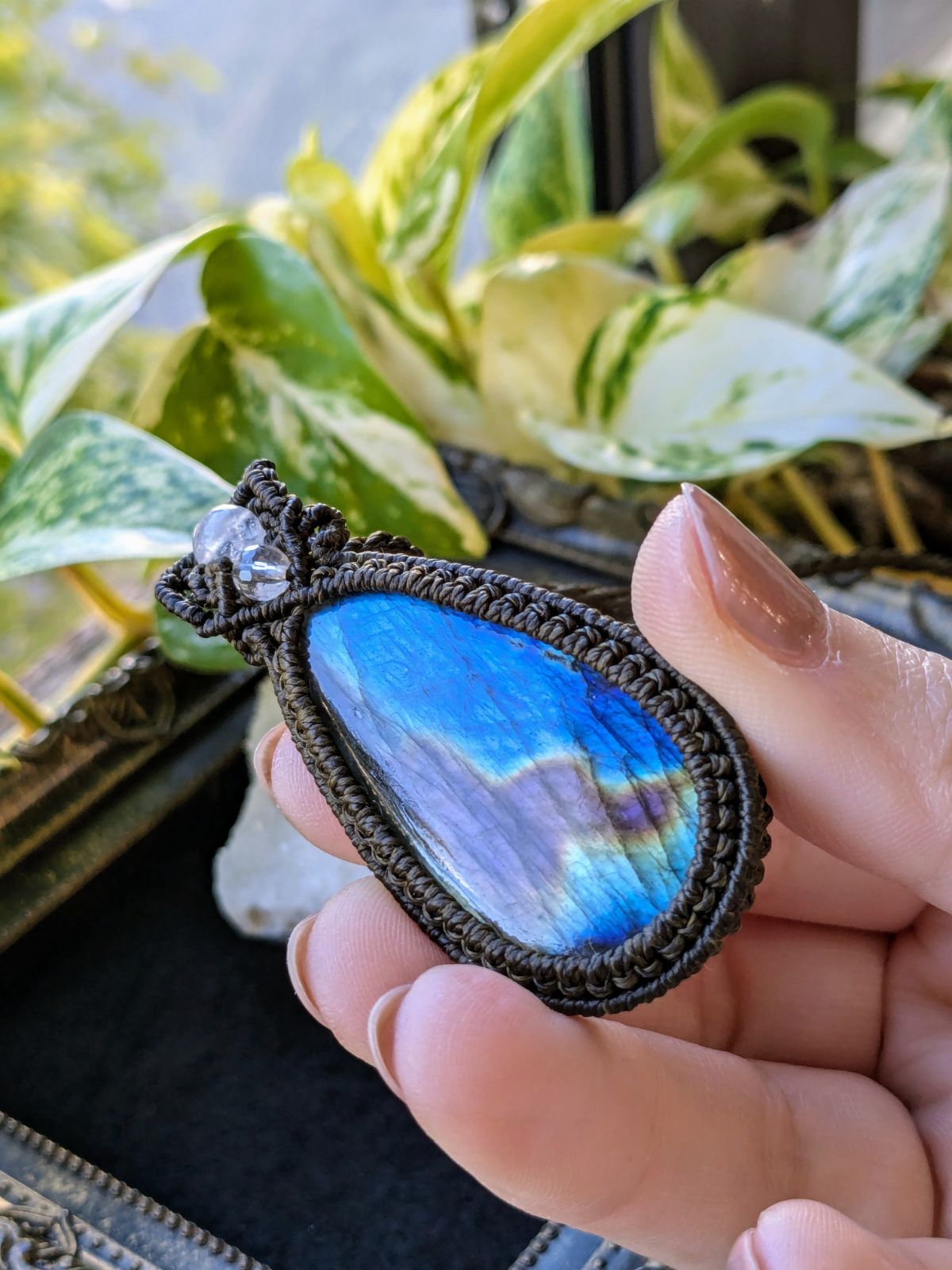 アイオライトサンストーン ラブラドライト ブルーフローライト