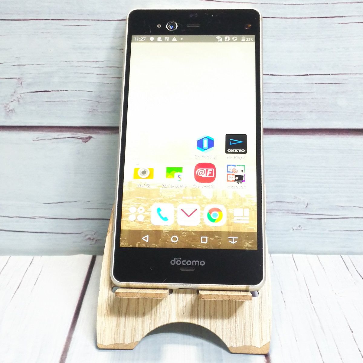 【送料無料】docomo arrows NX F-01K ホワイト 本体 白ロム SIMロック解除済み SIMフリー 772808
