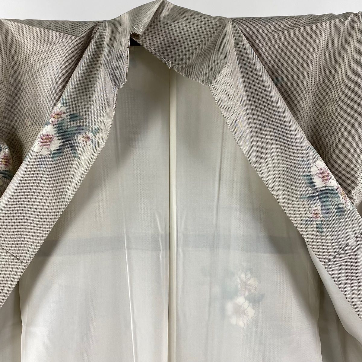 裄丈66cm
