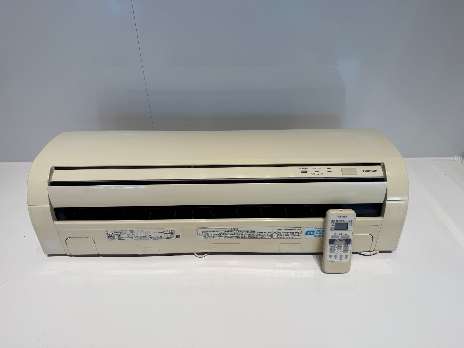 3 TOSHIBA 2010年製 エアコン ホワイト 6～8畳用 整備済み