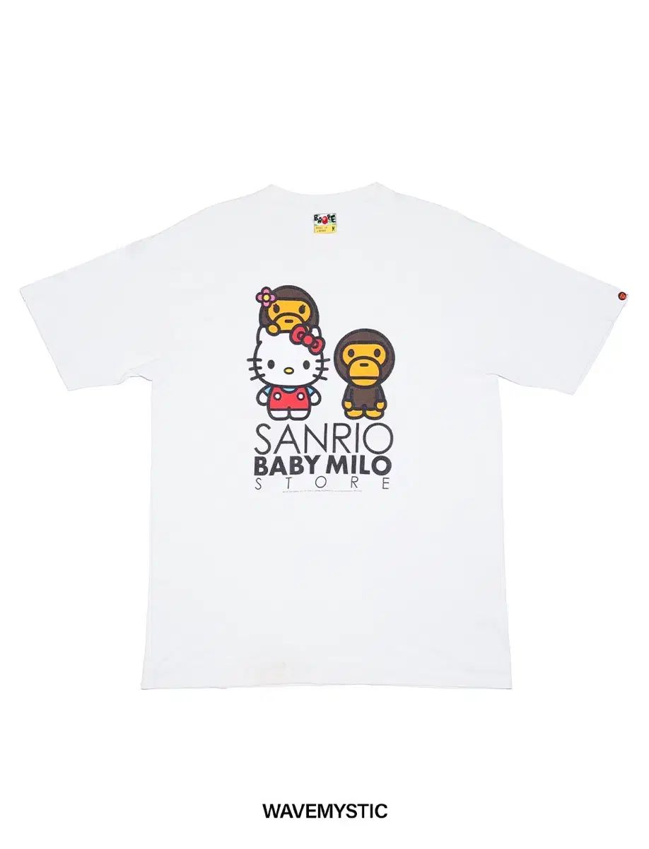 A BATHING APE アベイシングエイプ x サンリオ コラボ Tシャツ 白
