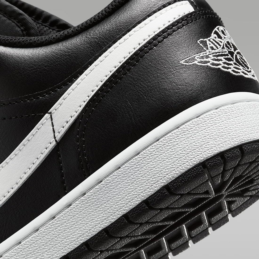 サミットホワイト 553558-043