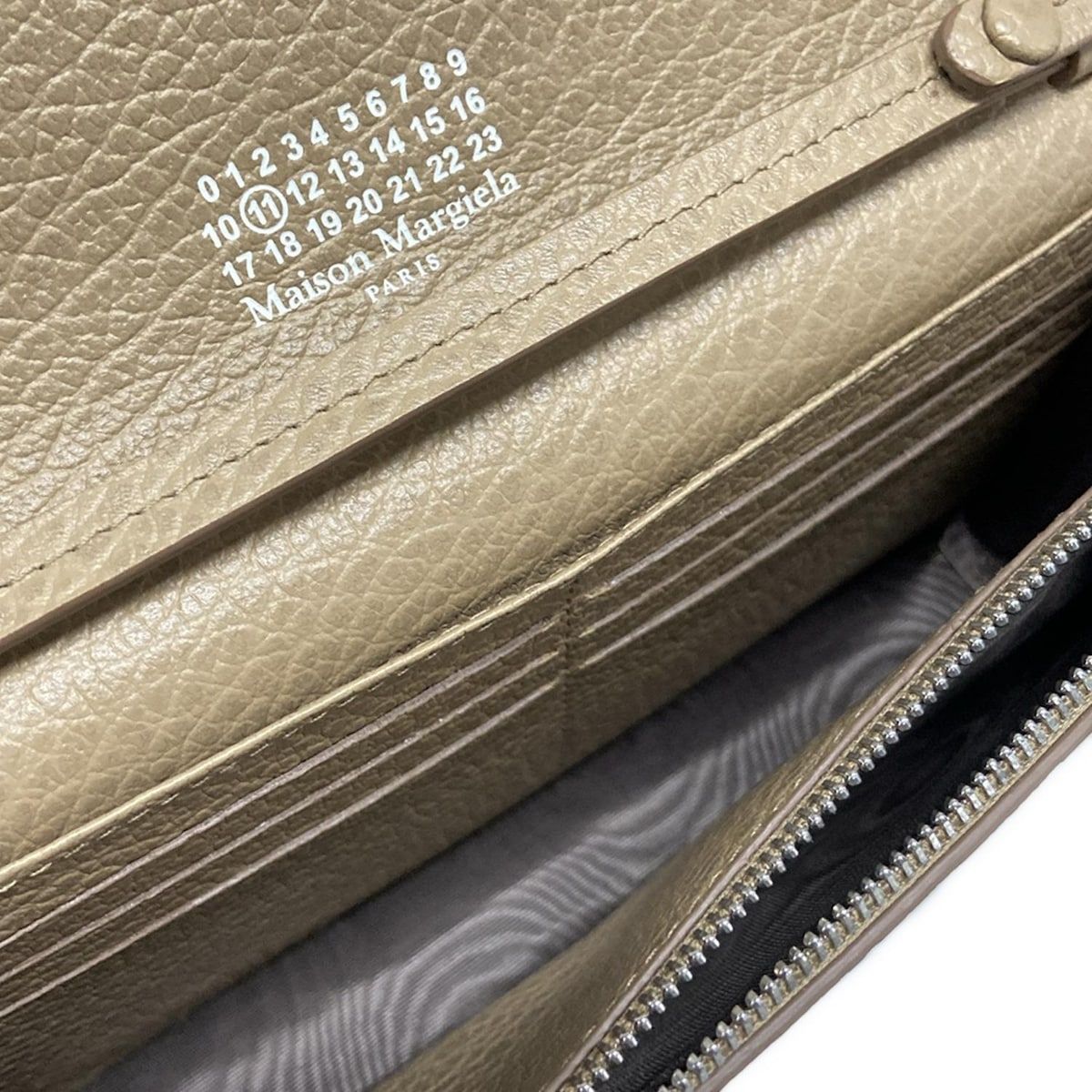 Maison Margiela(メゾンマルジェラ) 財布美品 - SA3U10008 ベージュ  