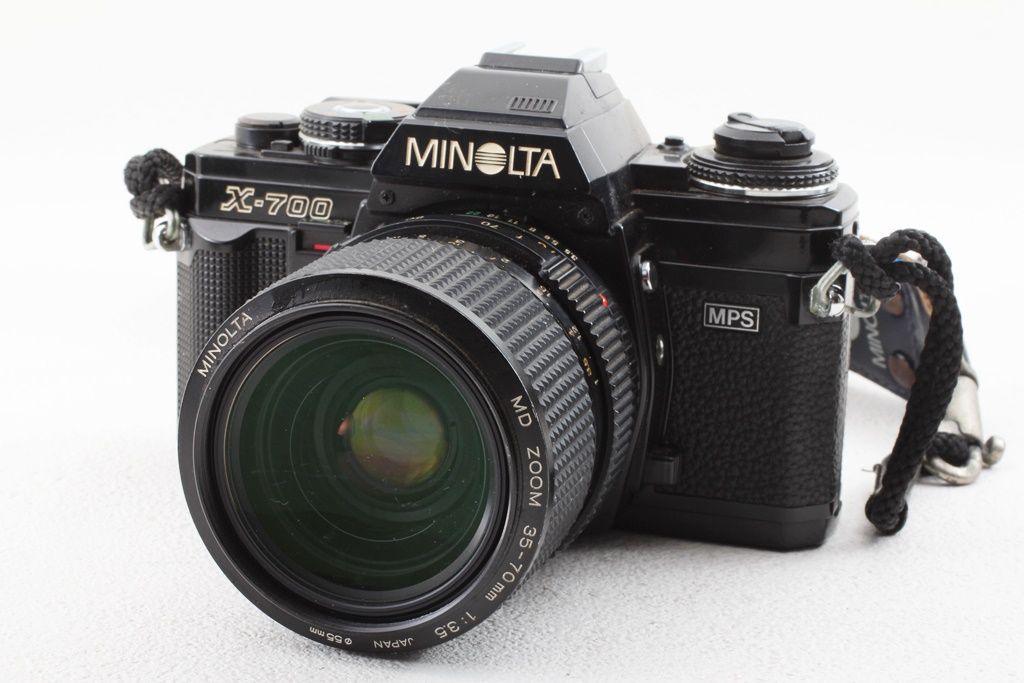 Minolta ミノルタ X-700 レンズ付き 一眼レフ フィルム カメラ
