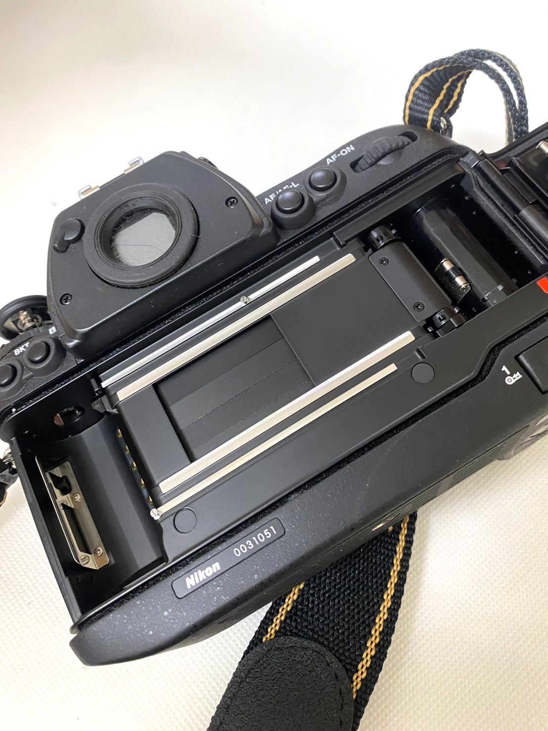 美品 ニコン Nikon F6 ボディ 一眼レフカメラ フィルムカメラ 美品 ニコン Nikon F6 ボディ 一眼レフカメラ フィルムカメラ