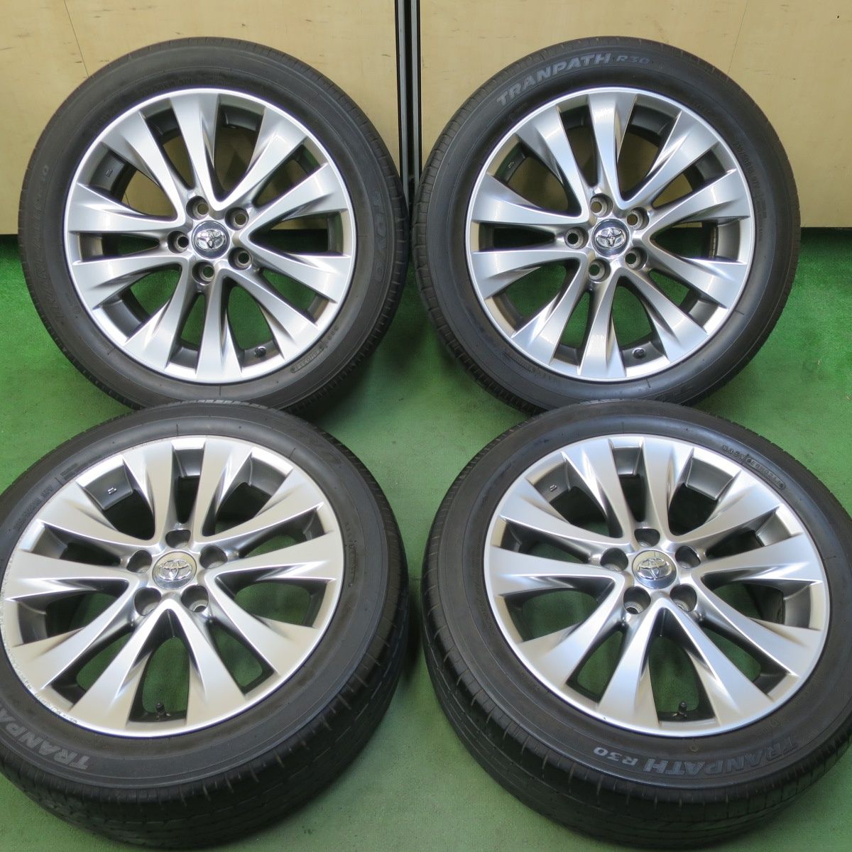 TOYO トランパスR30 235/50R18 4本アルファード ヴェルファイア TRANPATH トーヨー トランパス R30C 235/50R18 235/50-18 97V