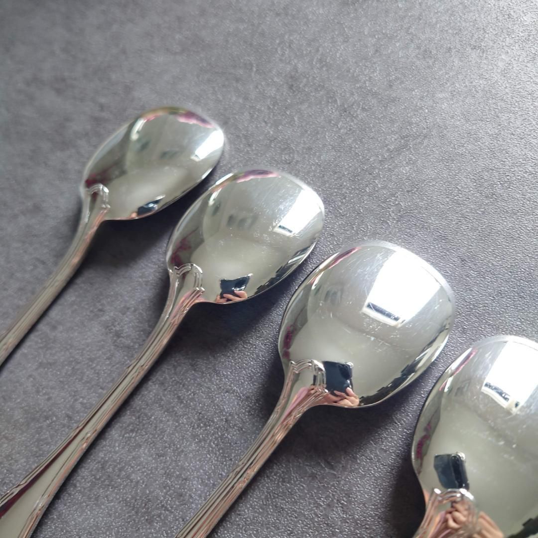 アイスクリームスプーン