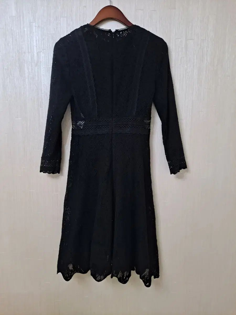 アッテヴァネッサ ブリューノ カシミアブレンド ONE PIECE