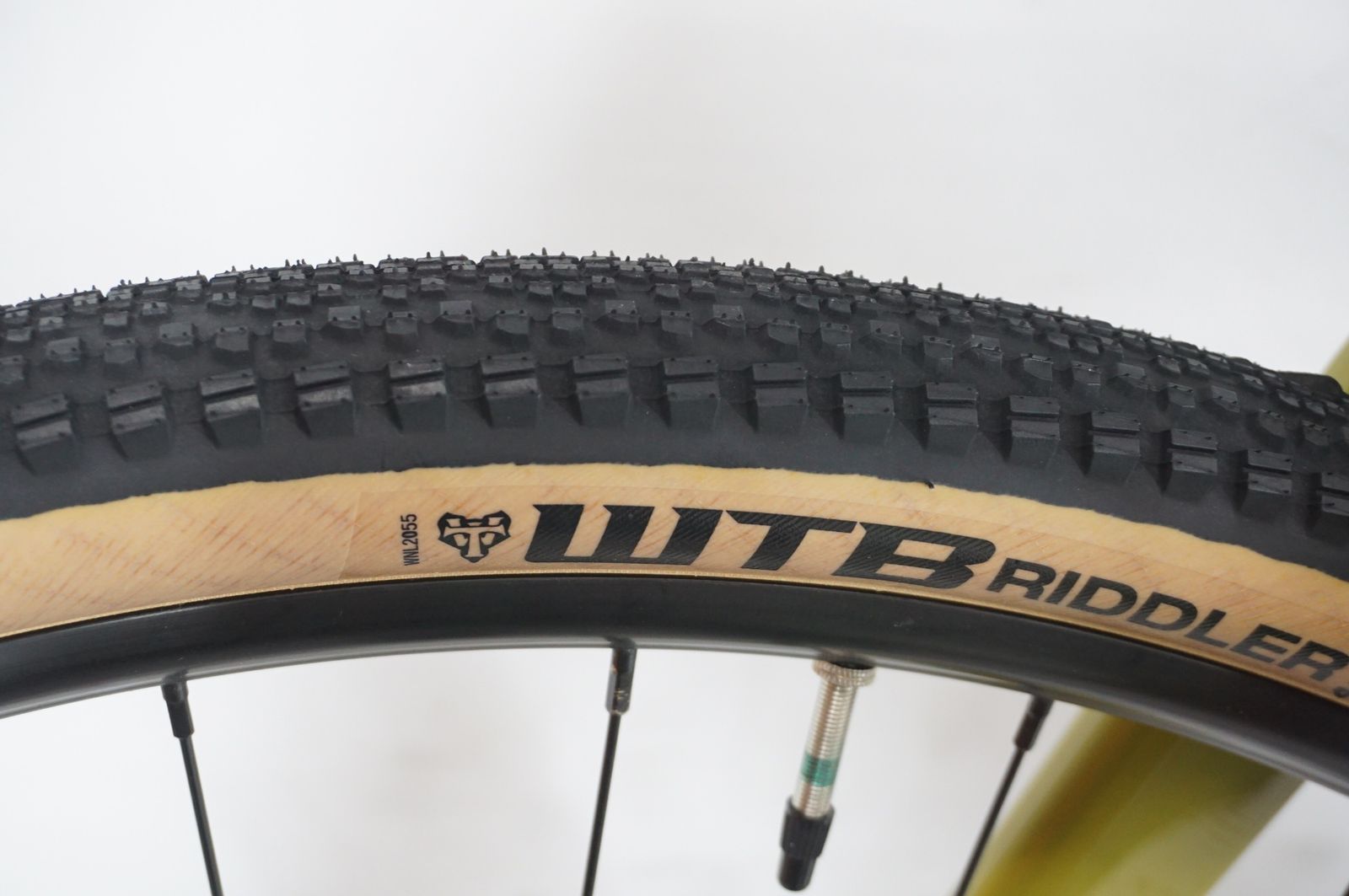 CANNONDALE キャノンデール