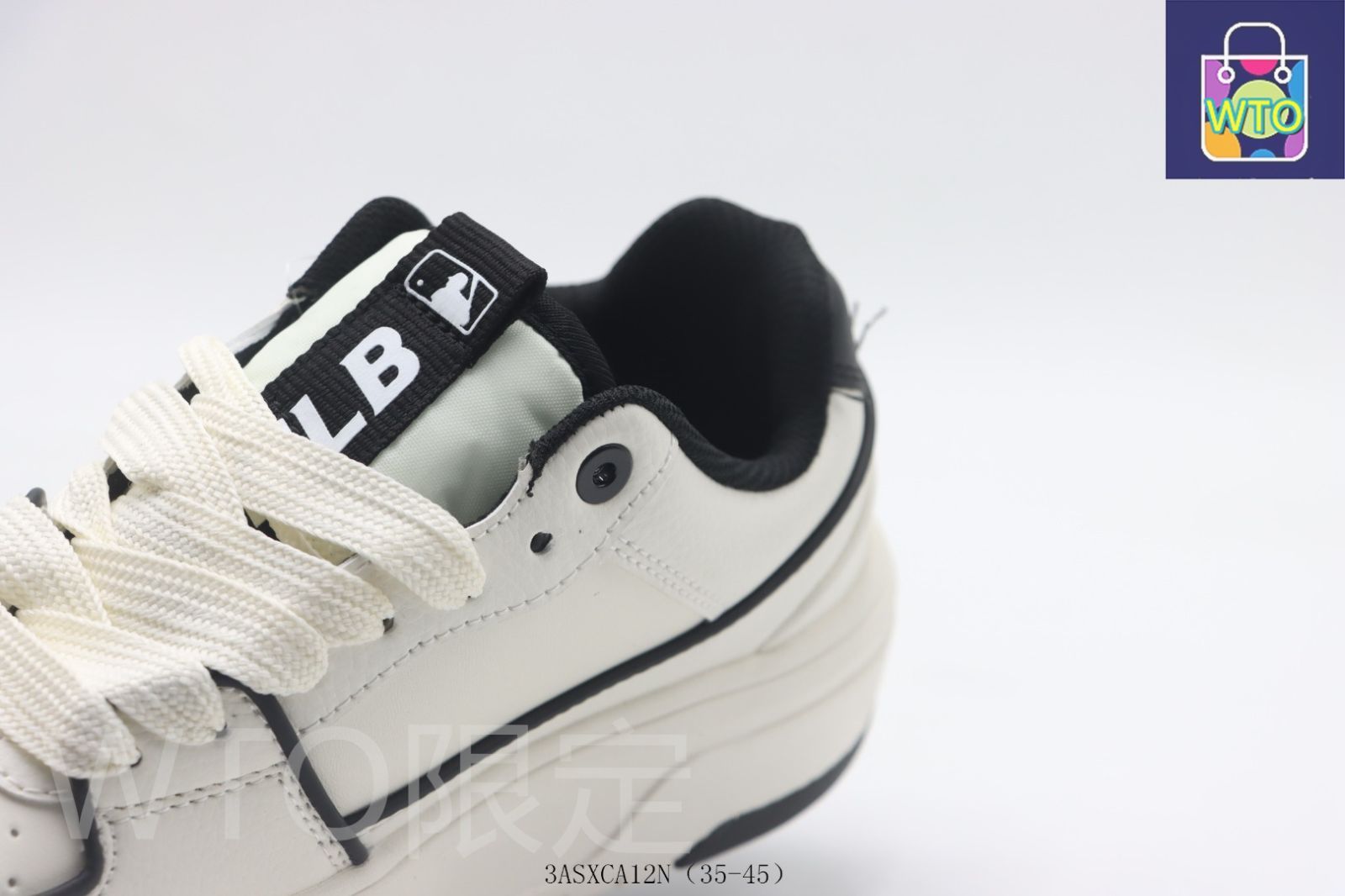 MLB のダッドシューズ