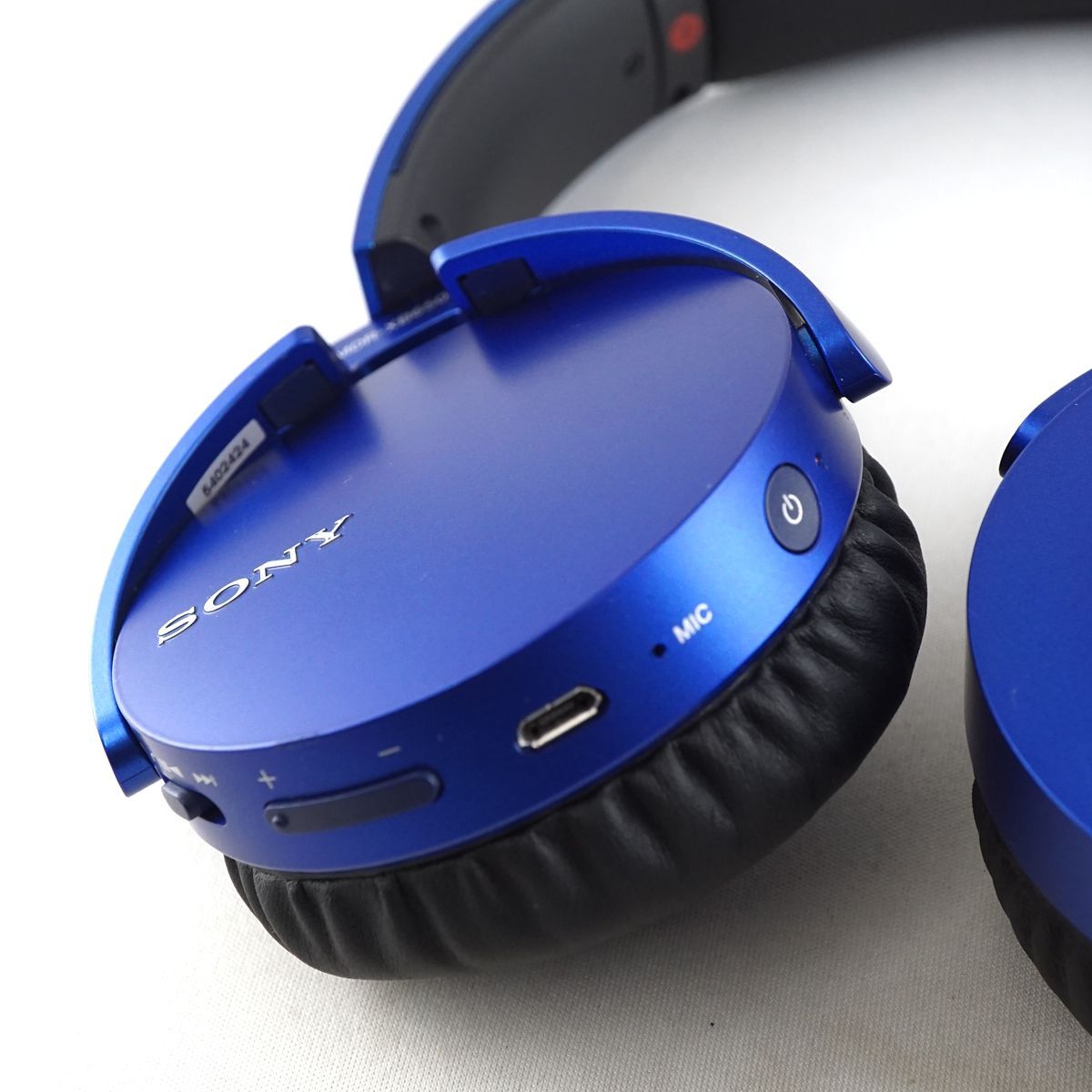 【使用済】SONY XB650BTワイヤレスヘッドホン／ブルー Amazon.co.jp: ソニー ワイヤレスヘッドホン 重低音モデル MDR