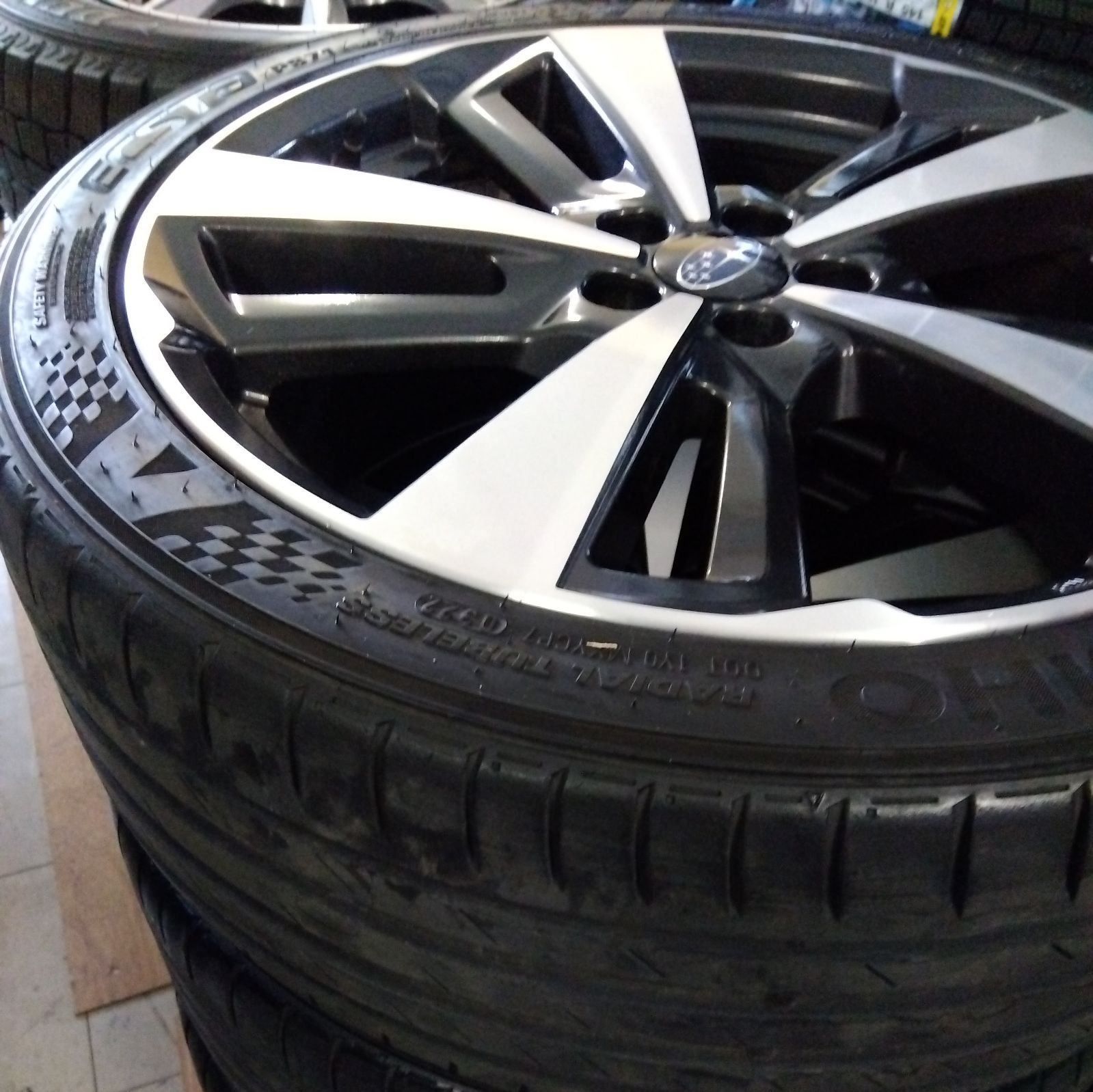 スバル 純正18インチ ホイール 美品（４本セット＃２） SUBARU 純正 18インチ タイヤ ホイール 4本セット 【公式通販】