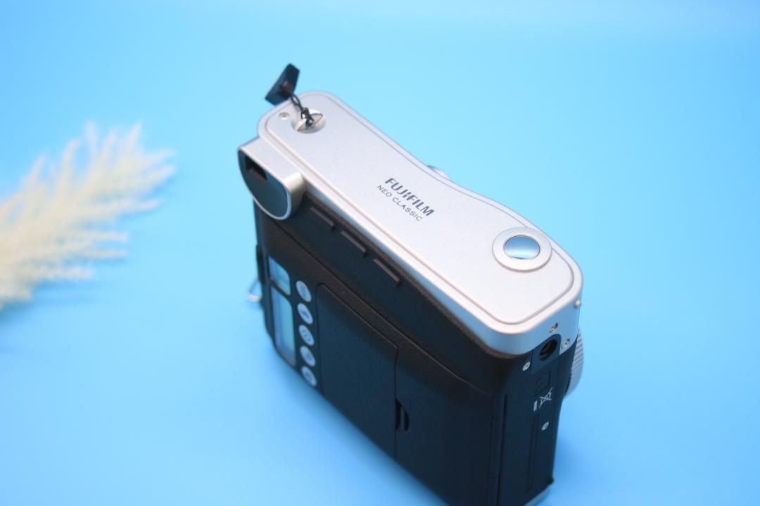 ❁動作品❁簡単にレトロかわいい写真が撮れる FUJIFILM instax mini 90 チェキ ネオクラシック