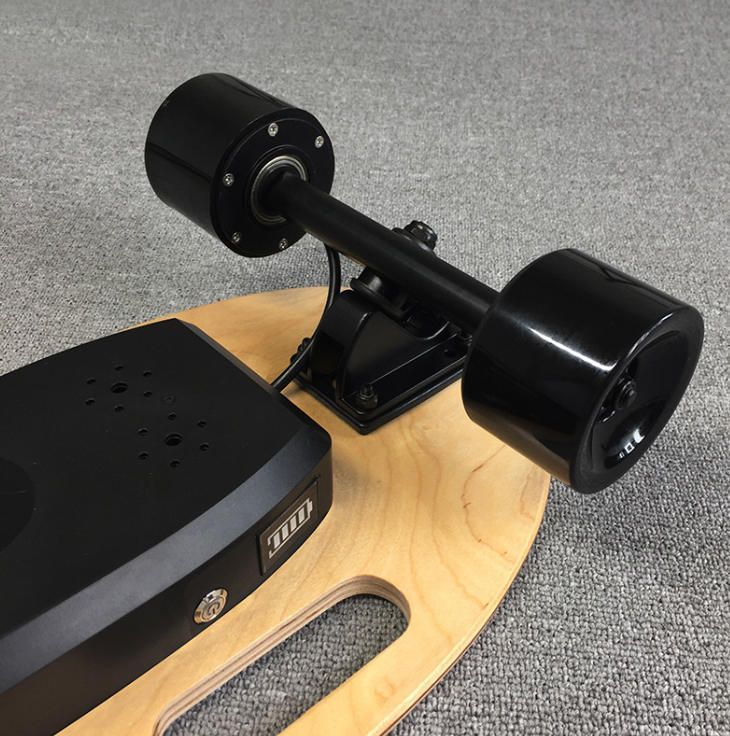 Geele四輪電動スケートボードセットコントローラ電動機1台2台駆動電動リモコンスケートボード一式 LLC-HASEGAWATOSO_COM