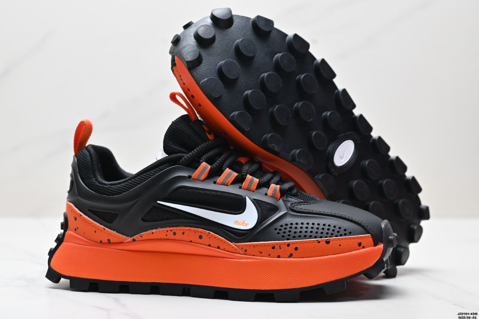 ランニングシューズ 01