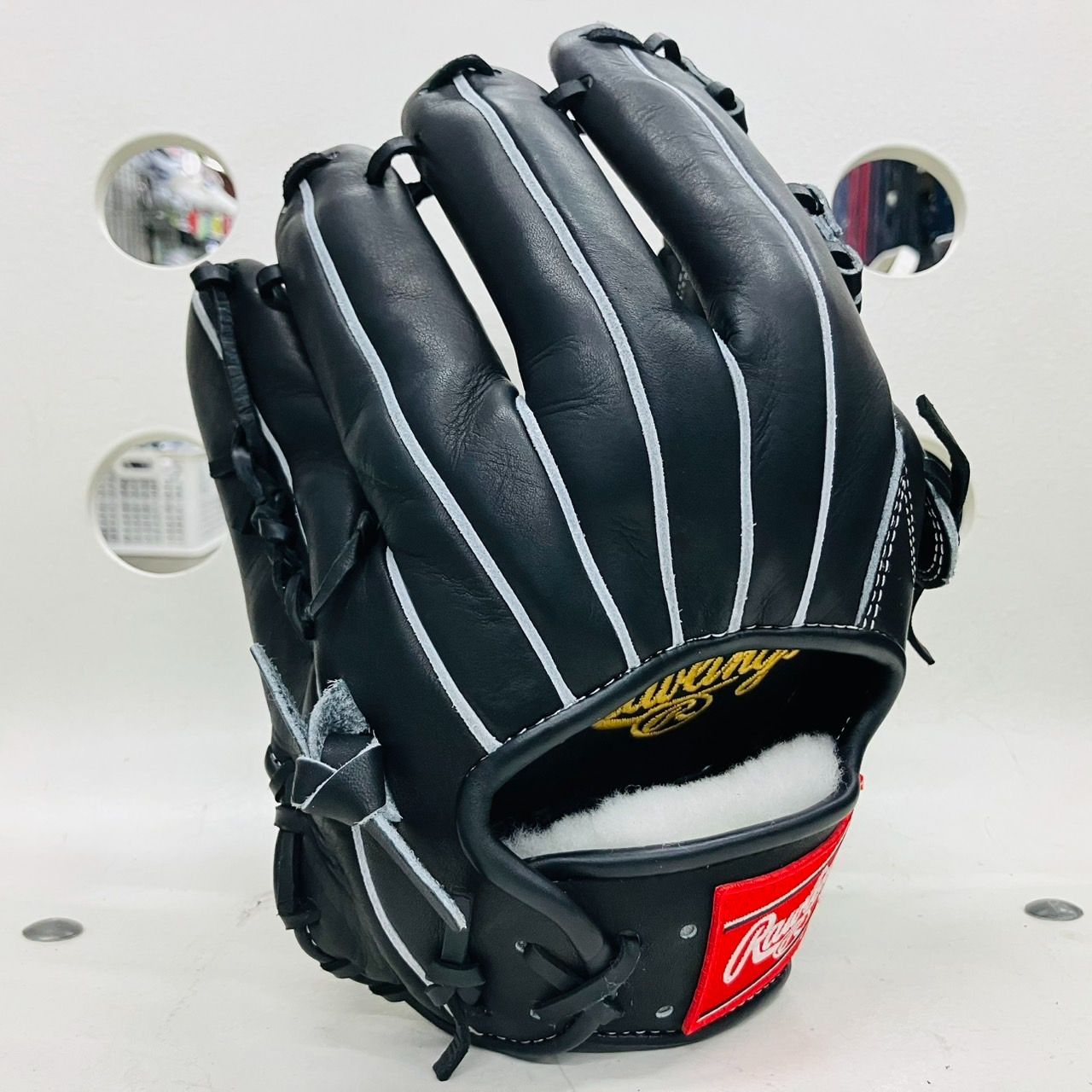 今日中に買って欲しいです！！Rawlings 黒 軟式野球グローブ 230 スポーツ・アウトドア 野球 Rawlings ローリングス 軟式グローブ