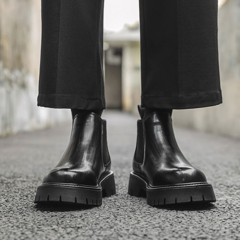 未使用保管品　モンクレール　JOEY サイドゴアブーツ　レザー　チェルシーブーツ サイドゴアブーツ メンズ ブーツ レザー サイドゴア チェルシー