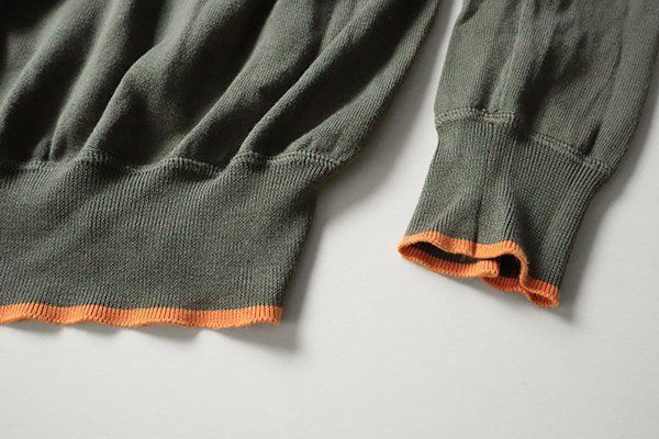 ☆美品 Cruciani ◇シルクブレンド クルーネック ニット カーキ サイズ  