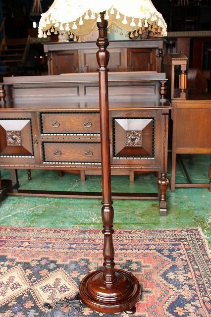 イギリス アンティーク 家具 フロアスタンド フロアライト 店舗什器 6868d イギリス アンティーク 家具 フロアスタンド フロアライト 店舗什器 6868d