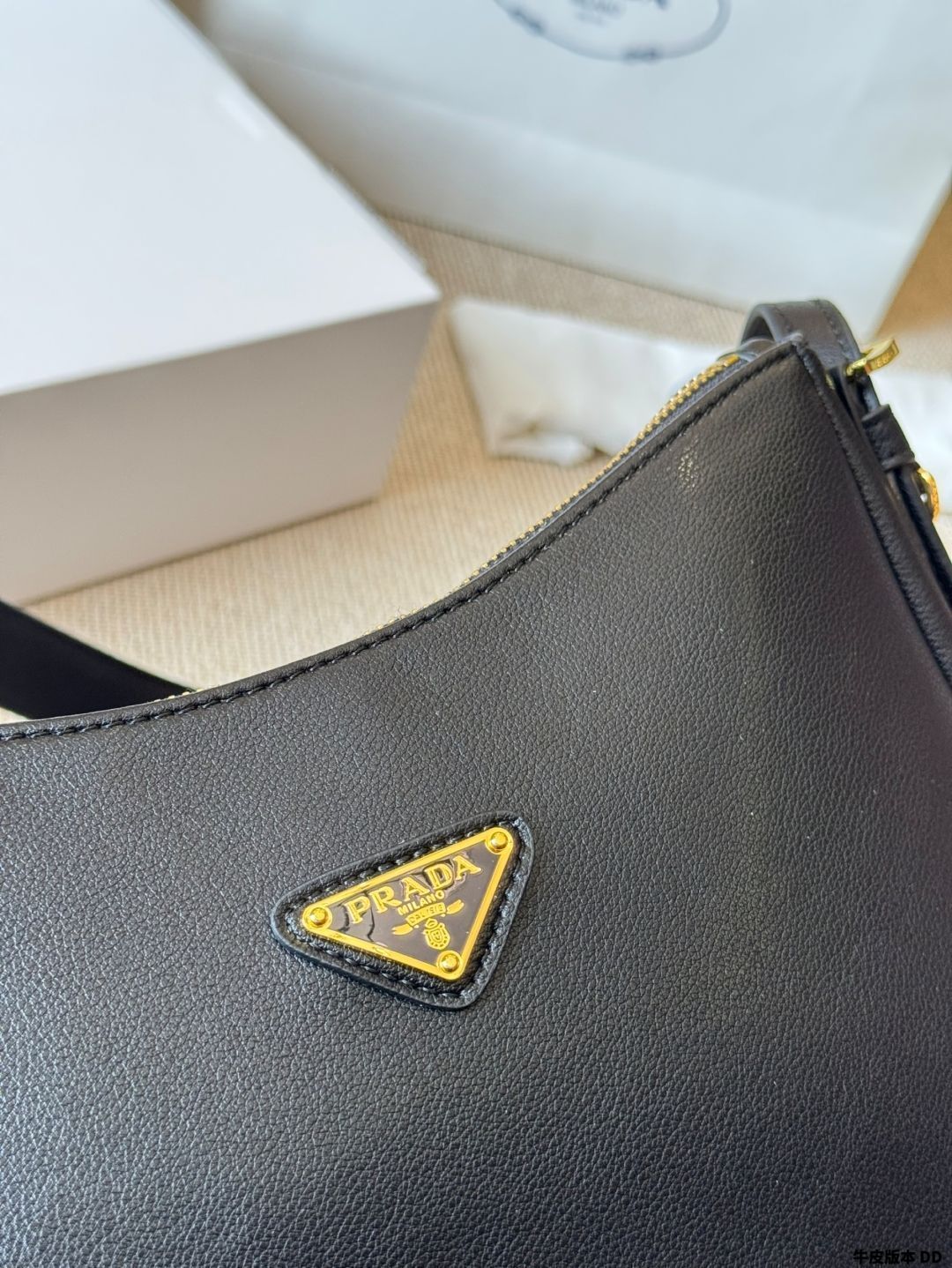 プラダ エイミー