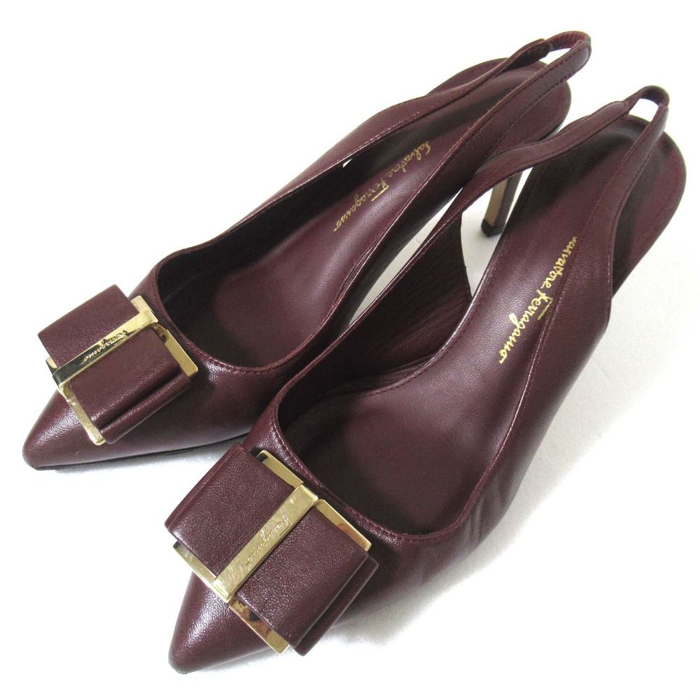 Ferragamo ベージュ スリングバックサンダル　22.5cm 未使用 JIMMY CHOO(ジミーチュウ) / ジミーチュウ/サンダル/ブラック