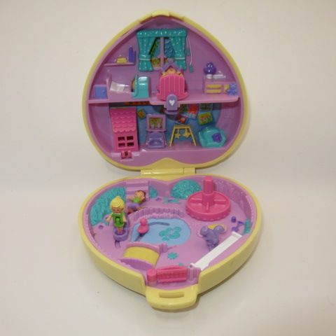 レア　ポーリーポケット ドール ぬいぐるみ Polly Pocket ポーリーポケット コレクター ドール＆コンパクト