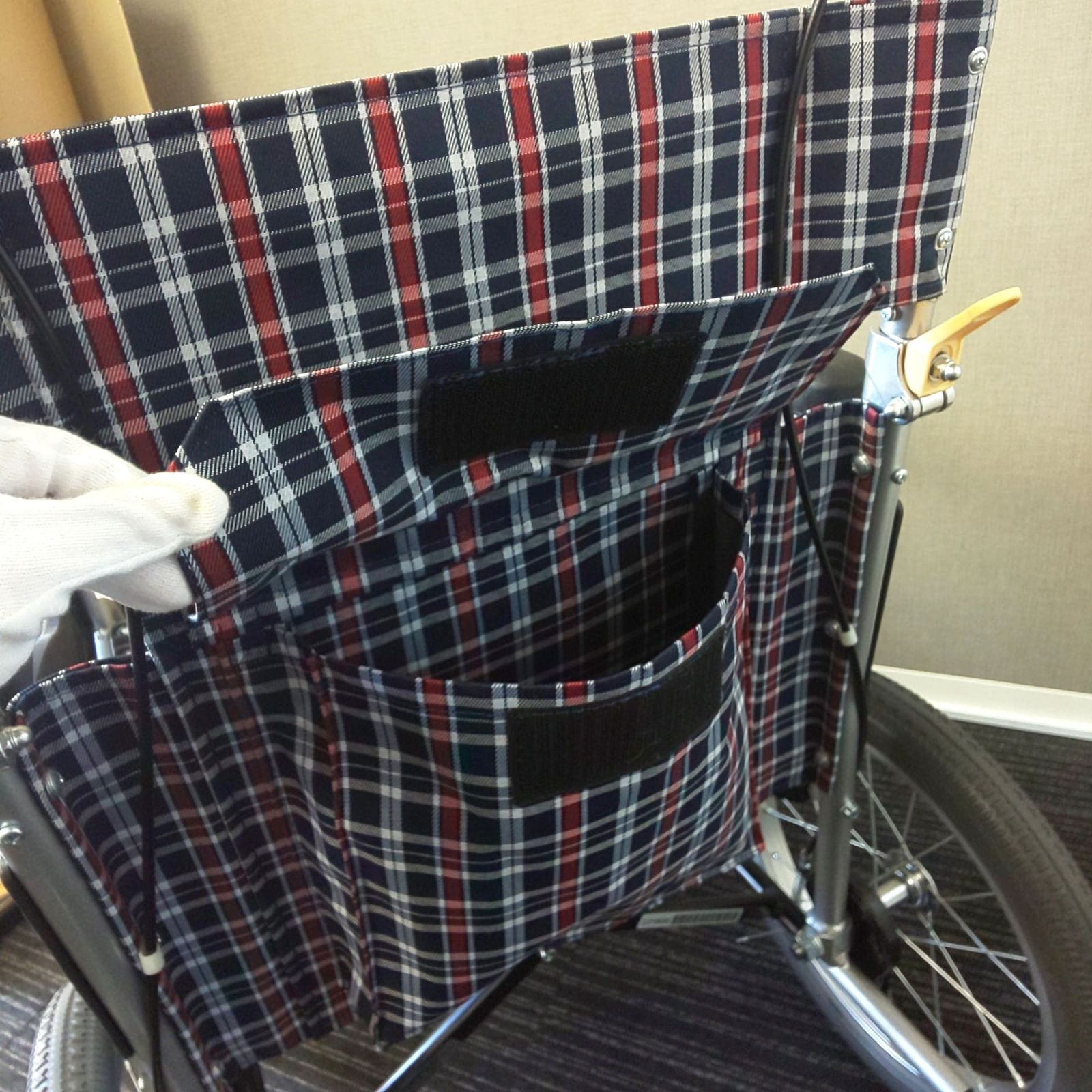 NEO-2 介助式車椅子