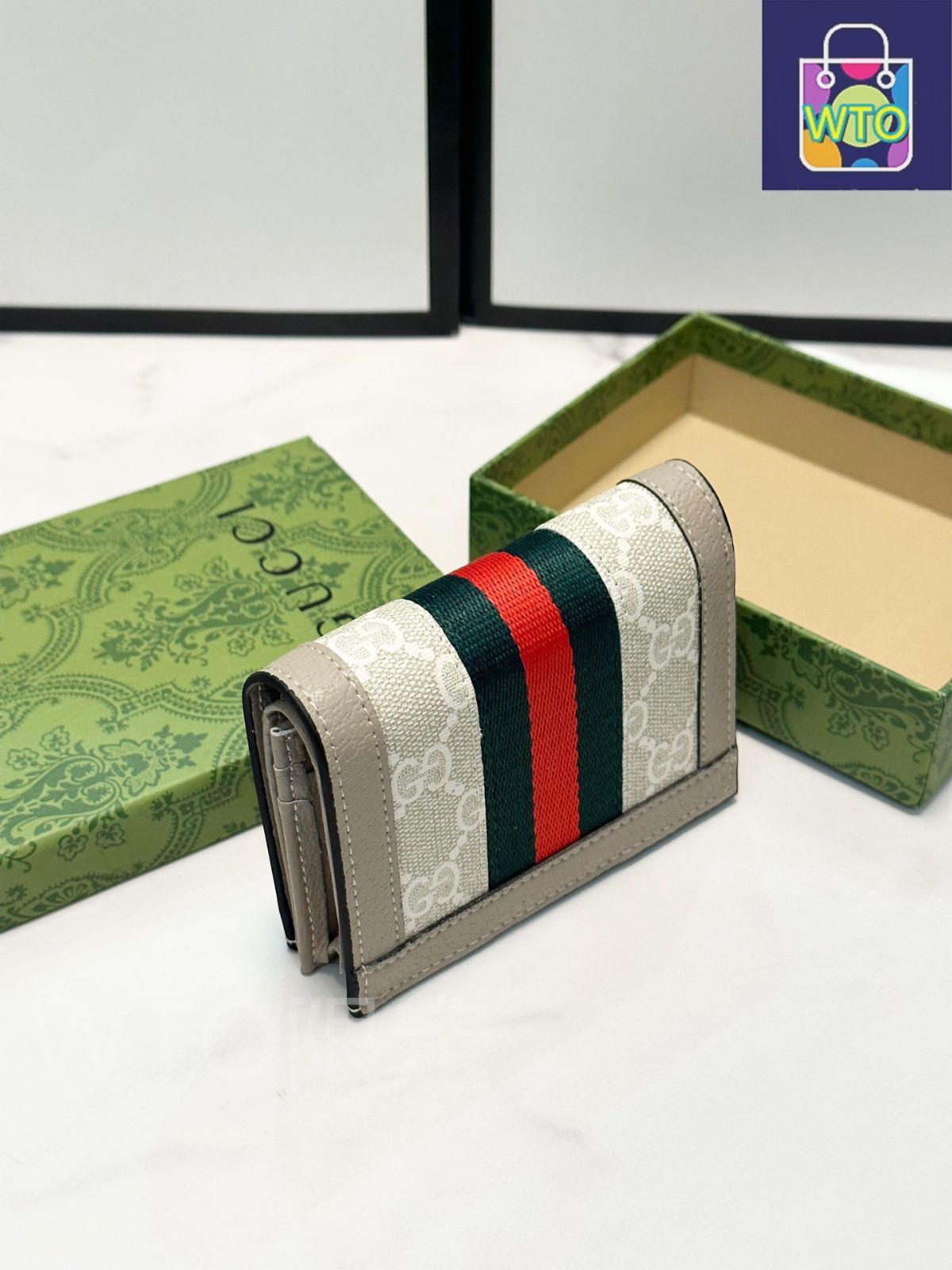 GUCCI 財布　美品　本日発送可 グッチ 長財布 レディース オフィディア ジップアラウンド