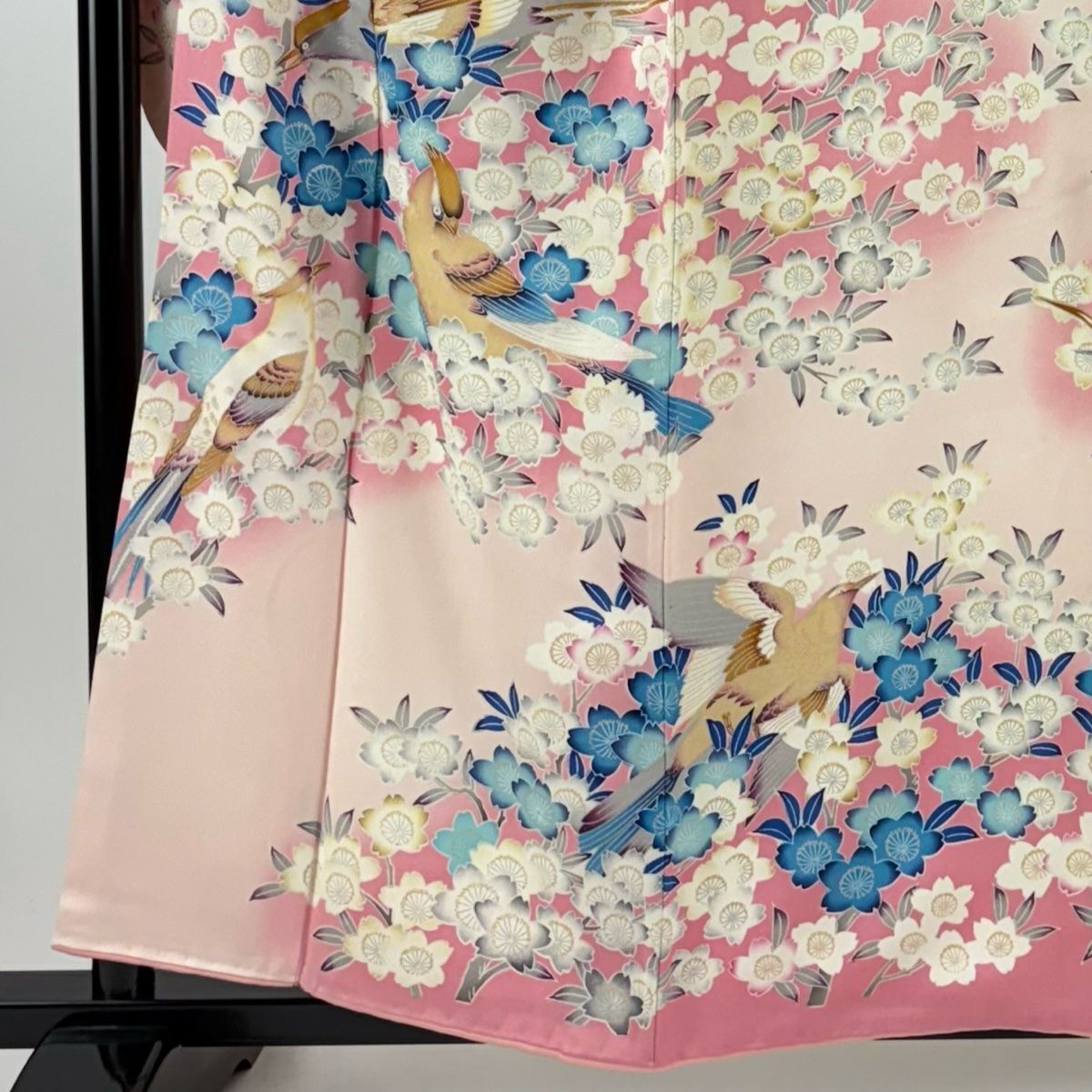 振袖 身丈158cm 裄丈64cm M 袷 ふき綿仕立て 鳥 桜 銀彩 ぼかし