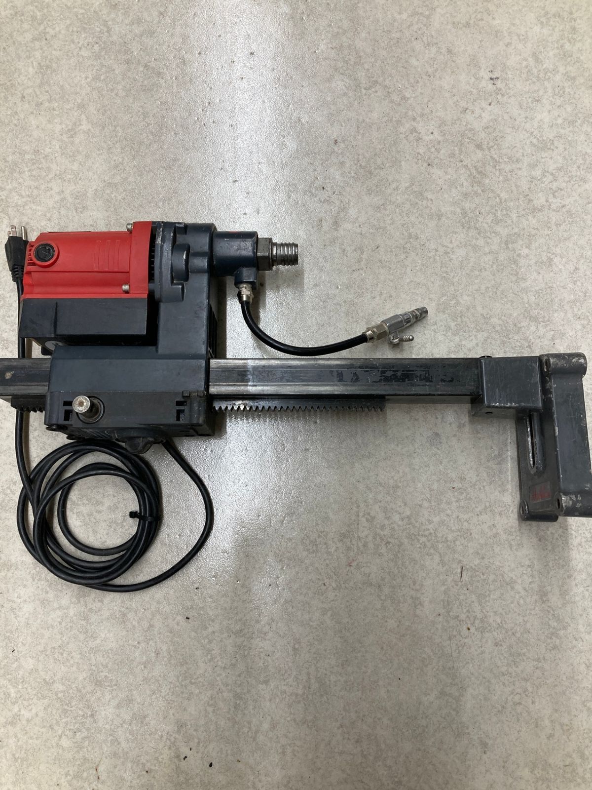 品 0921 コンセック コアドリル SPJ-122C 穴あけ機 建設機械 ITOX1I8D3WQO