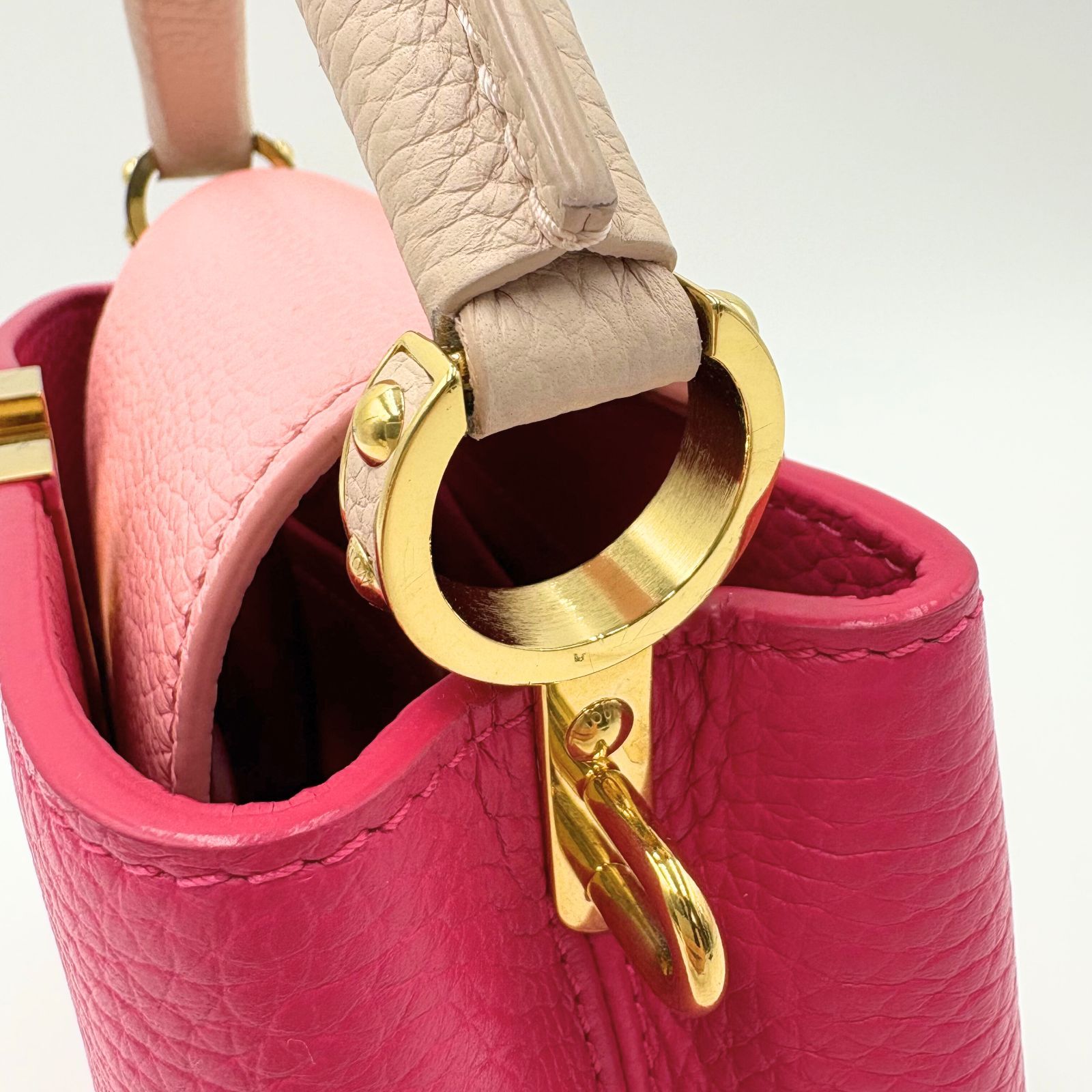 コンパクトで可愛い♪【LOUISVUITTON】ハンドバッグ コンパクトで可愛い♪【LOUISVUITTON】ハンドバッグ