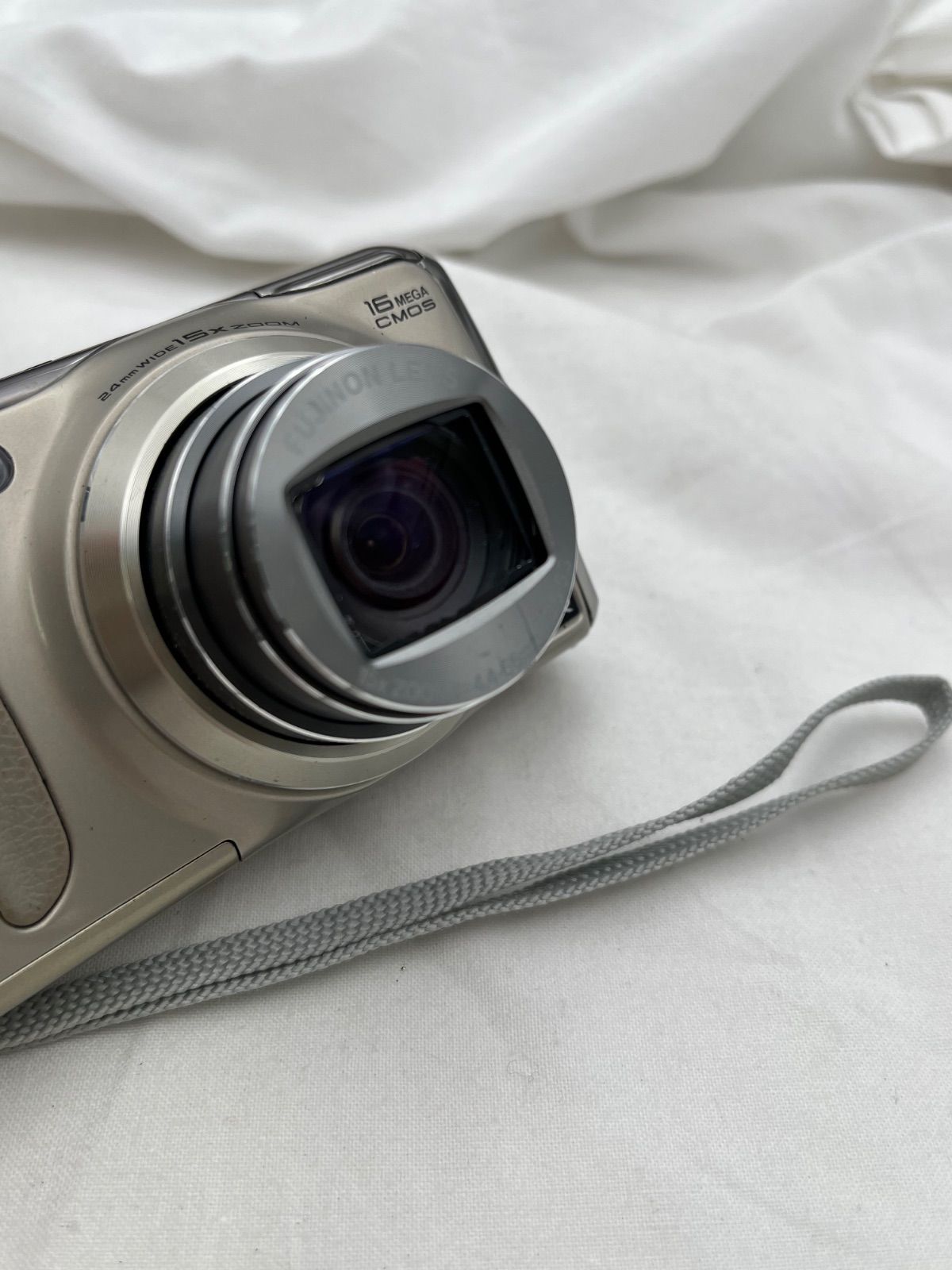 ▽FUJIFILM 富士フィルム FinePix F660EXR コンパクトデジタル ▽FUJIFILM 富士フィルム FinePix F660EXR コンパクトデジタル
