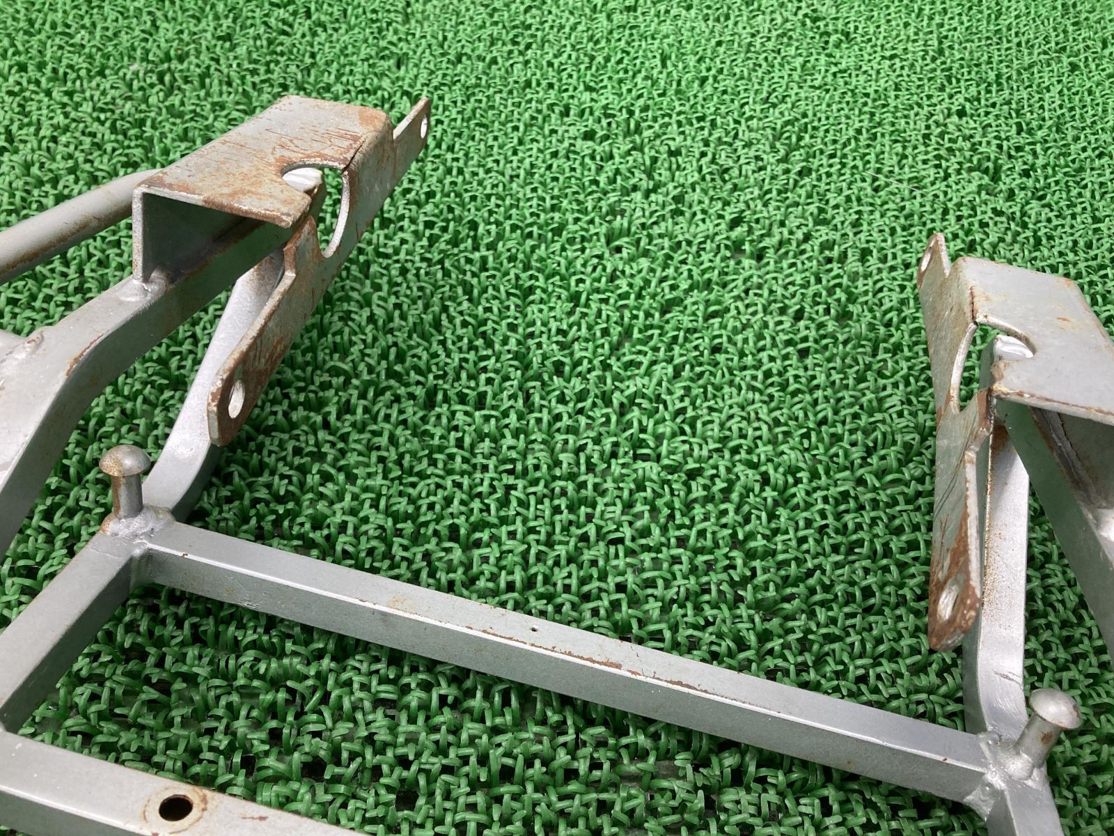 送料無料 KAWASAKI スーパーシェルパ KL250G リア キャリア 黒 専用スーパーシェルパ ディスク付き リアホイール 送料込み カワサキ