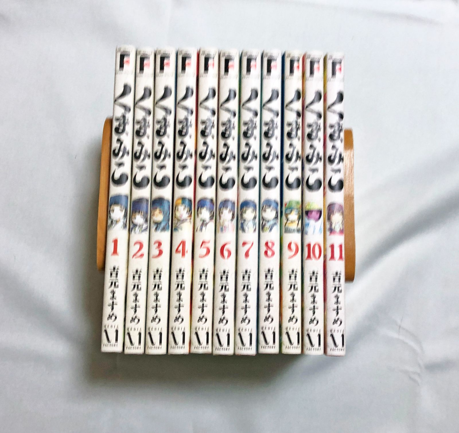 くまみこ コミック 1-11巻セット [コミック] コミックセット くまみこ 1-11巻 吉元ますめ - メルカリ