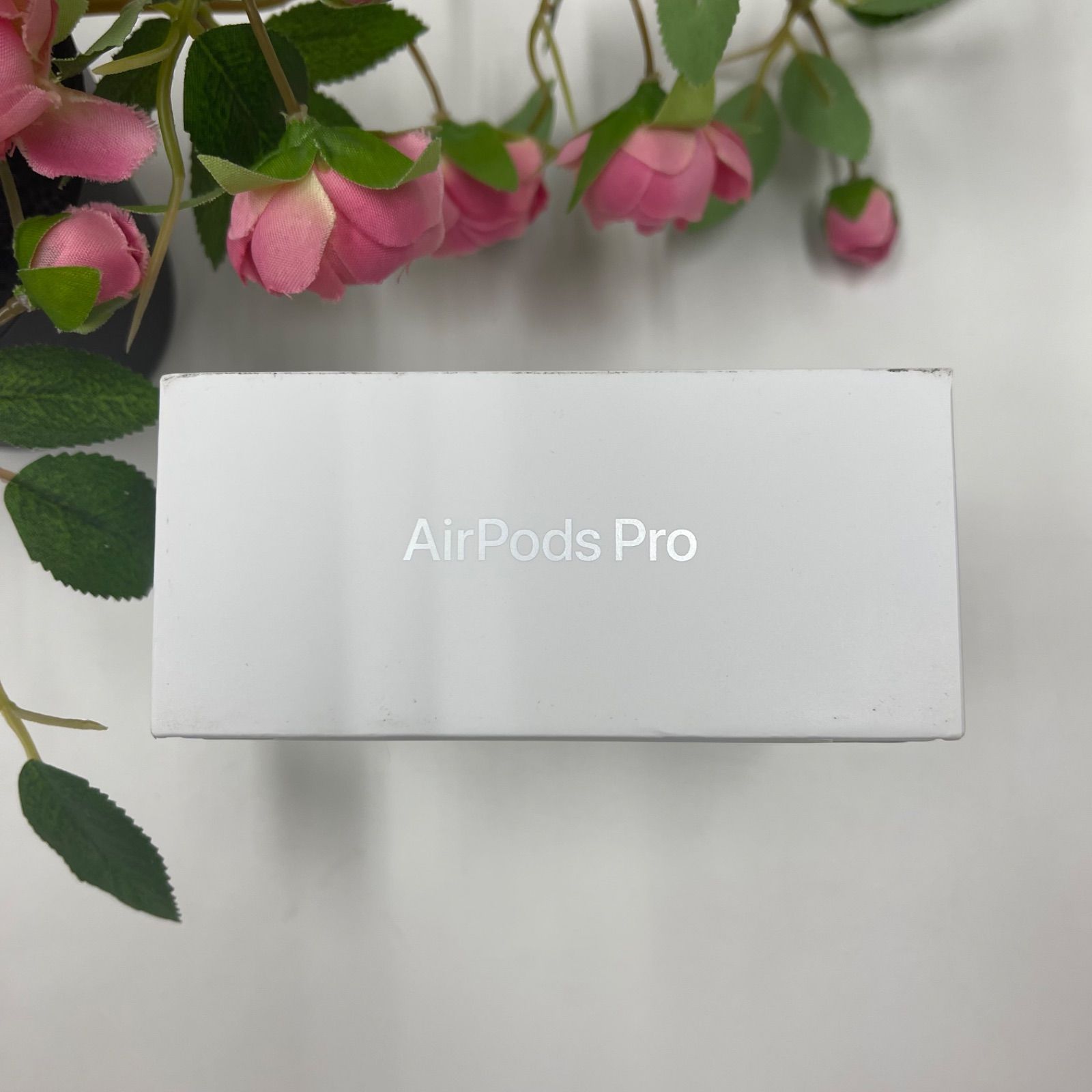 Airpods Pro (第2世代) Magsafe充電ケース(USB-C)村き - メルカリ