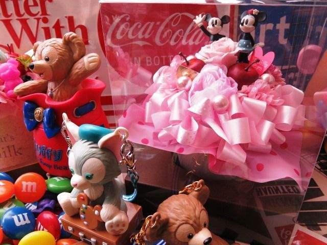 誕生日プレゼント 彼女 花束風 ディズニー フラワーギフト ラテ プリザーブドフラワー入り ノーマル ミッキー ミニー ケース付き 誕生日プレゼント 記念日の贈り物におすすめのフラワーギフト GEBZETESISAT_COM_TR