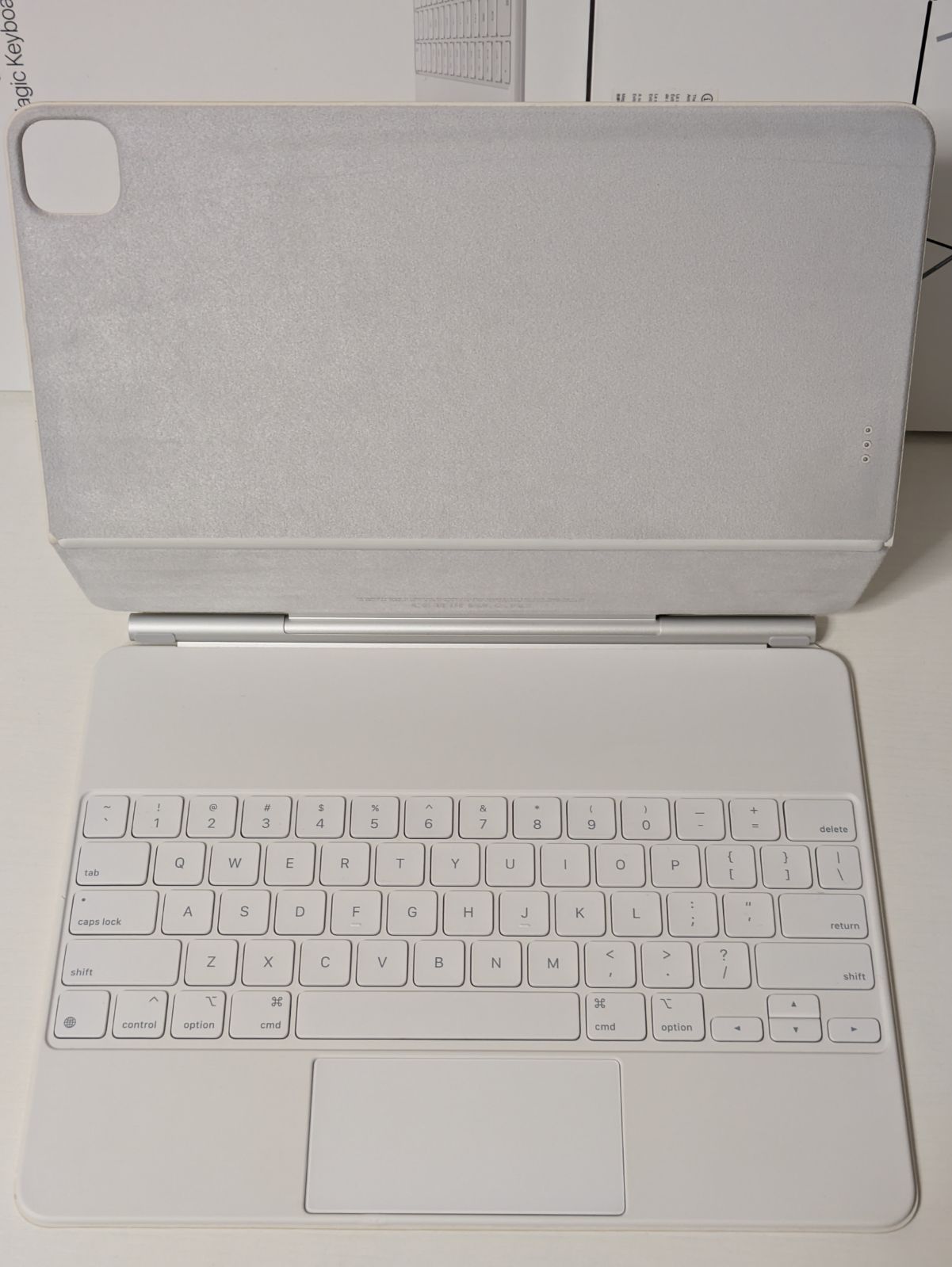 美品】iPad Pro/Air 13/12.9インチ用 マジックキーボード 英語版