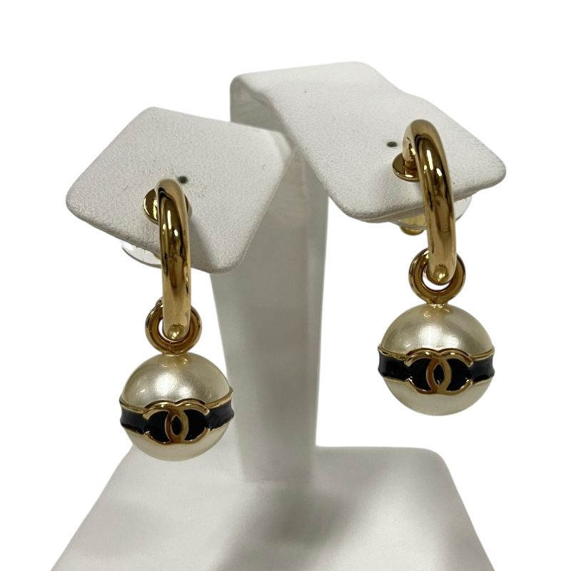シャネル CHANEL パール フープピアス メタル|パール|ラッカー ジュエリー