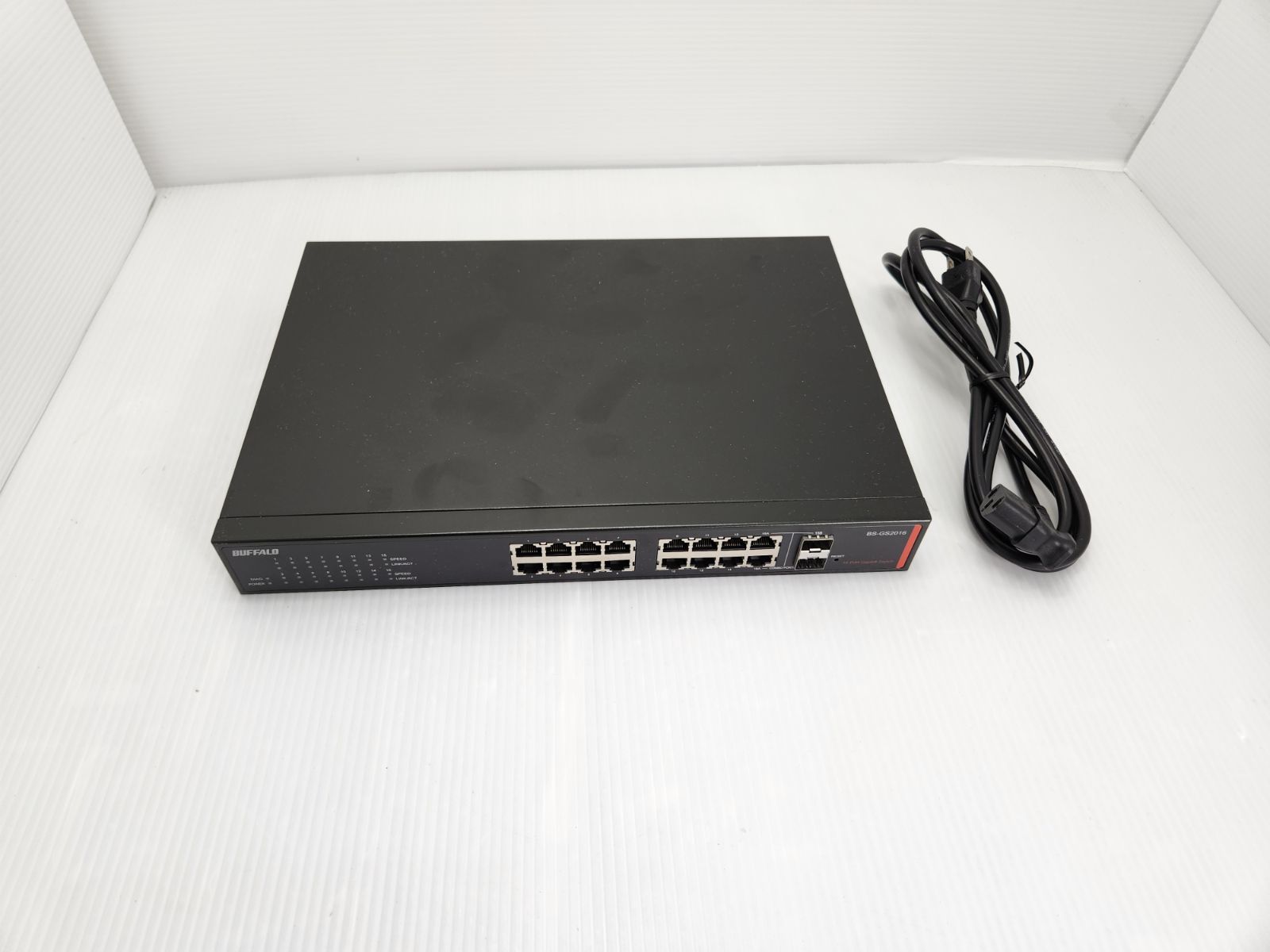 Buffalo BS-GS2016P（16ポート ギガビット スイッチ）