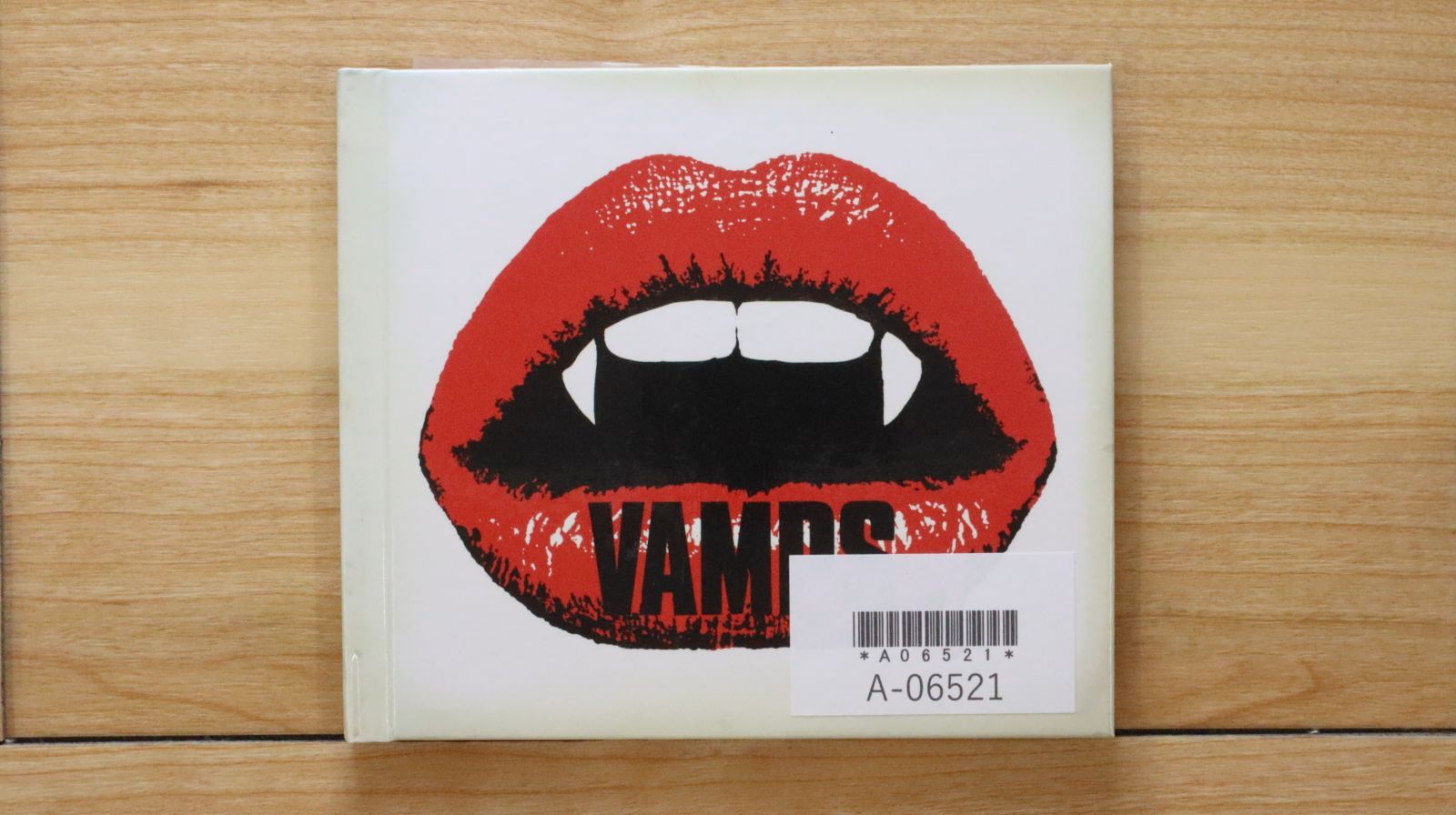 国内盤CD☆ヴァンプス/VAMPS□ VAMPS(初回限定盤)(DVD付) 【XNVP00009B
